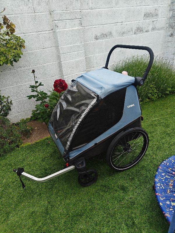 Thule coaster trailer 
