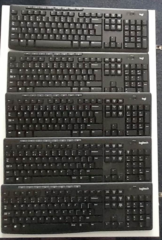 Bundle of 3x Microsoft & 1x HP Wireless Keyboards (No Receivers/Dongles)