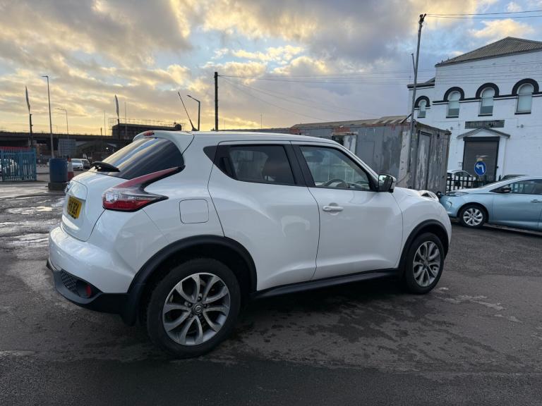 2016 Nissan Juke 1.2 DiG-T Tekna 5dr HATCHBACK Petrol Manual