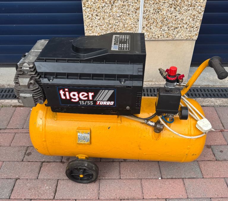 Air Master Tiger 14/55 Air Compressor 
