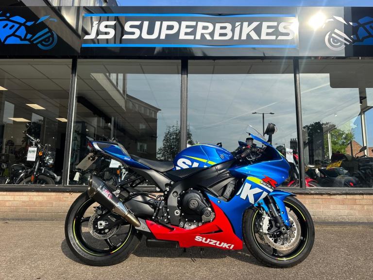 SUZUKI GSXR600 L6 MOTO GP 2016 66 REG - ONLY 1553 MILES! STUNNING EXAMPLE