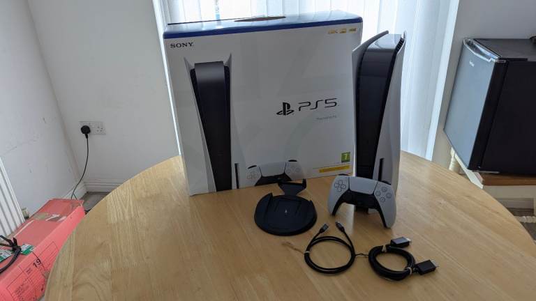 Playstation 5 (original disc version)