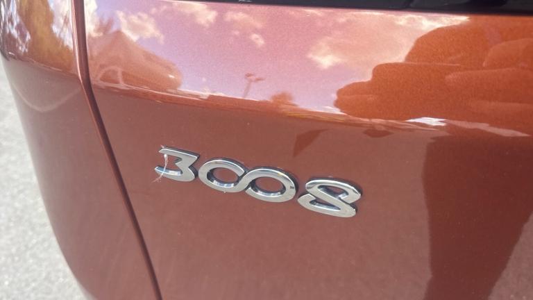 2019 Peugeot 3008 1.2 PureTech Allure EAT Euro 6 (s/s) 5dr SUV Petrol Automatic