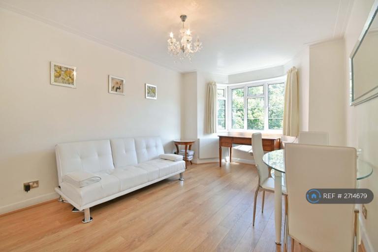 1 bedroom flat in Fordwych Court, London, NW2 (1 bed) (#2714679)