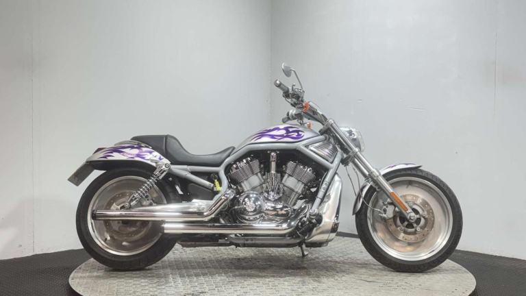 Harley-Davidson V-Rod VRSCA 1100 2002 ONLY 10K MOT MAY 2027 WARRANTY CRUISER BIK