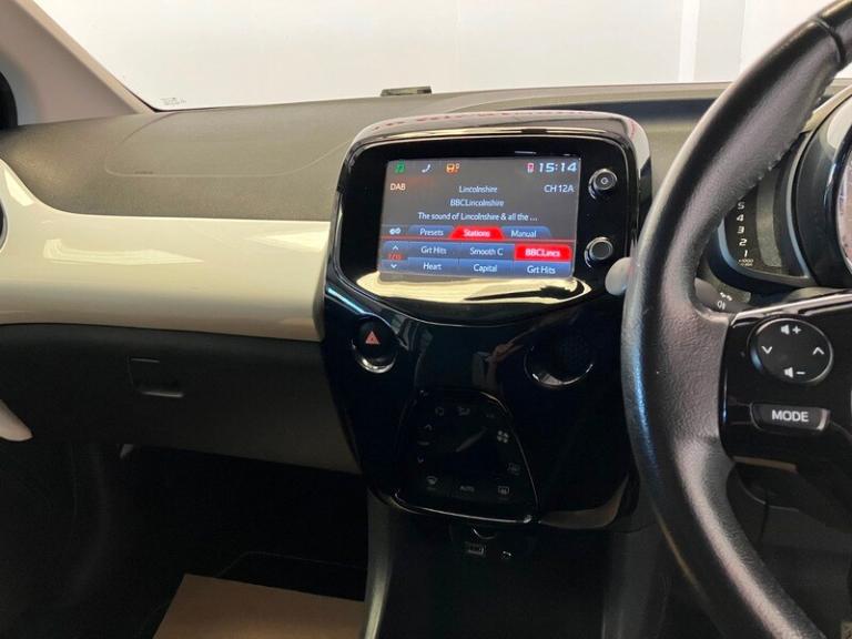 2017 Toyota AYGO VVT-I X-PRESS HATCHBACK Petrol Manual