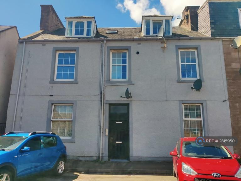2 bedroom flat in Back Street, Bridge Of Earn, Perth, PH2 (2 bed) (#2815950)