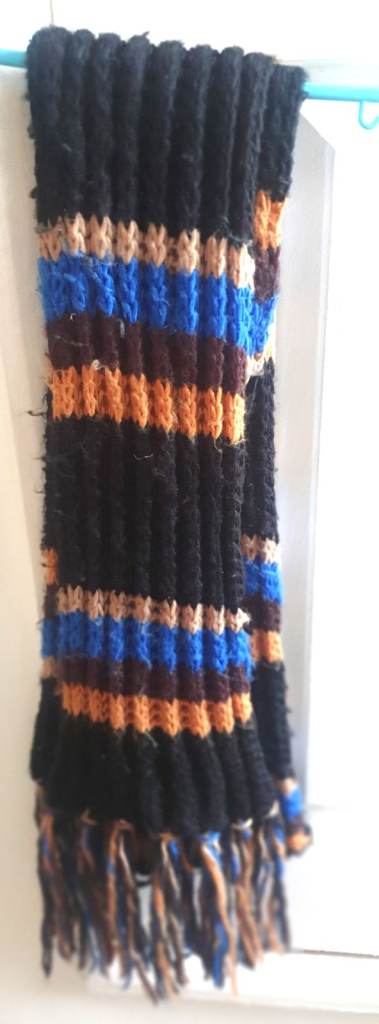 Multicoloured Striped Knitted Scarf – Good Condition