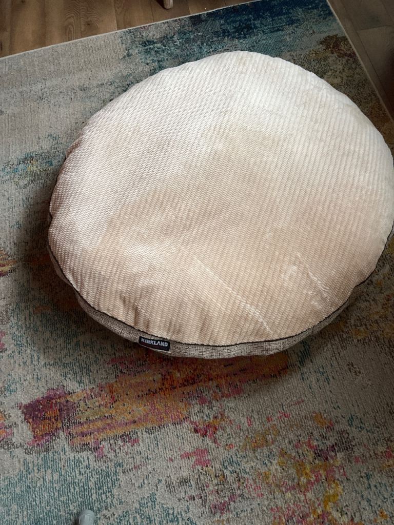 Dog bed