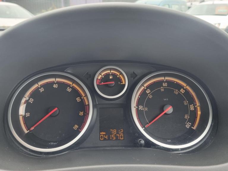 2015 Vauxhall Corsa 1.4 16V SRi Euro 5 3dr HATCHBACK Petrol Manual