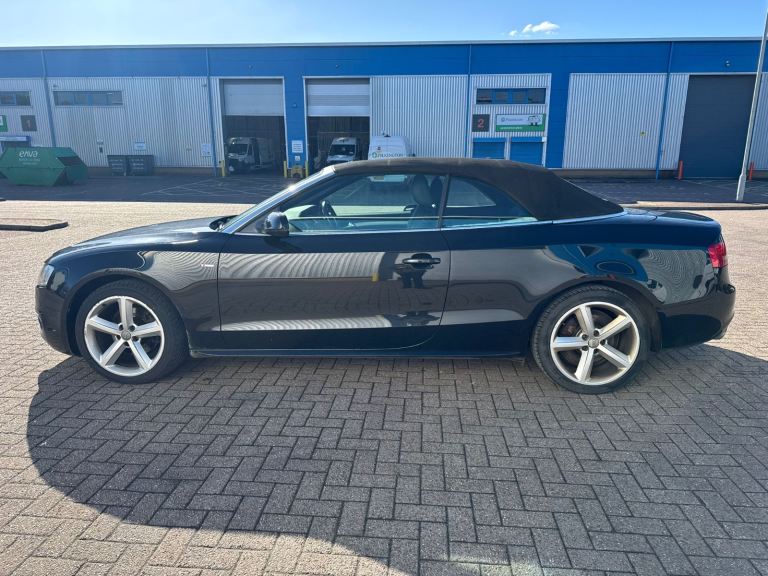 Audi, A5, 1 full year mot ,  Convertible, 2010, Manual, 1968 (cc),  2 doors
