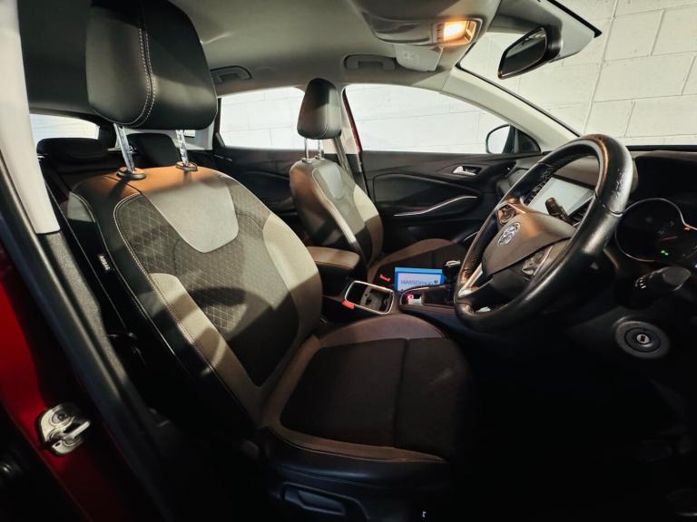 2018 Vauxhall Grandland X 1.2 Turbo Sport Nav Euro 6 (s/s) 5dr HATCHBACK Petrol Manual