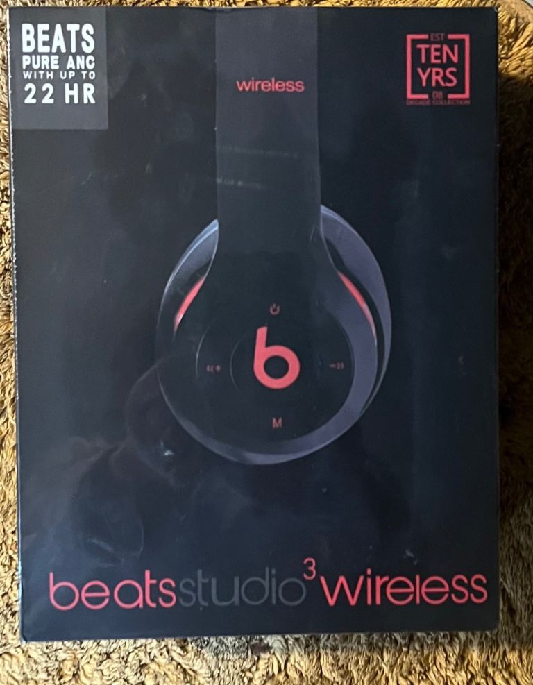 Beats Studio3 Wireless – Decade Collection – BRAND NEW & SEALED