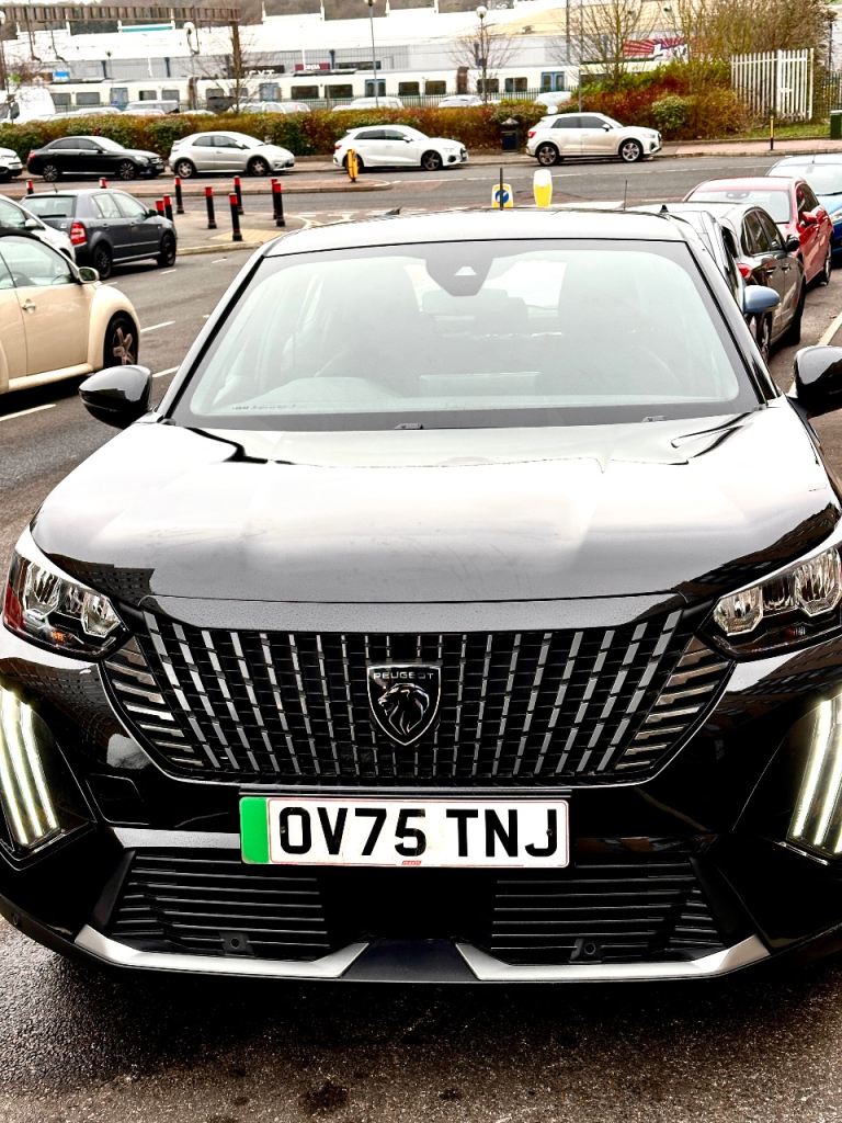 Peugeot, 2008, Hatchback, 2025, Other, 1 (cc), 5 doors