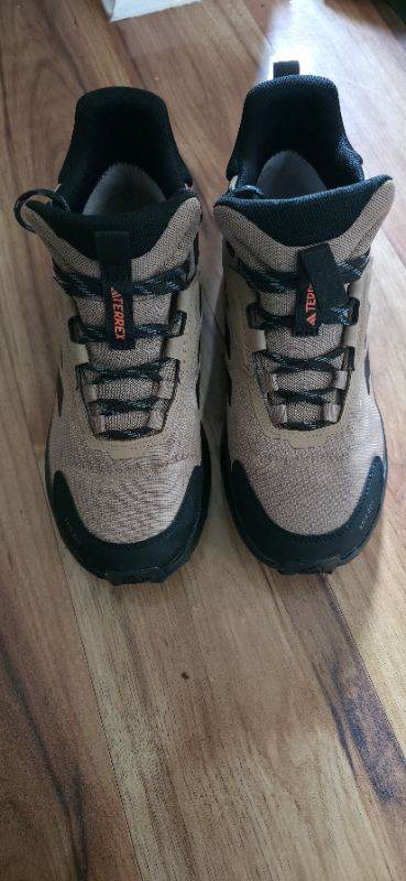 Gents boots