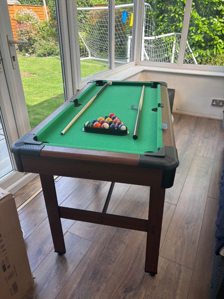 4ft Pool Table 