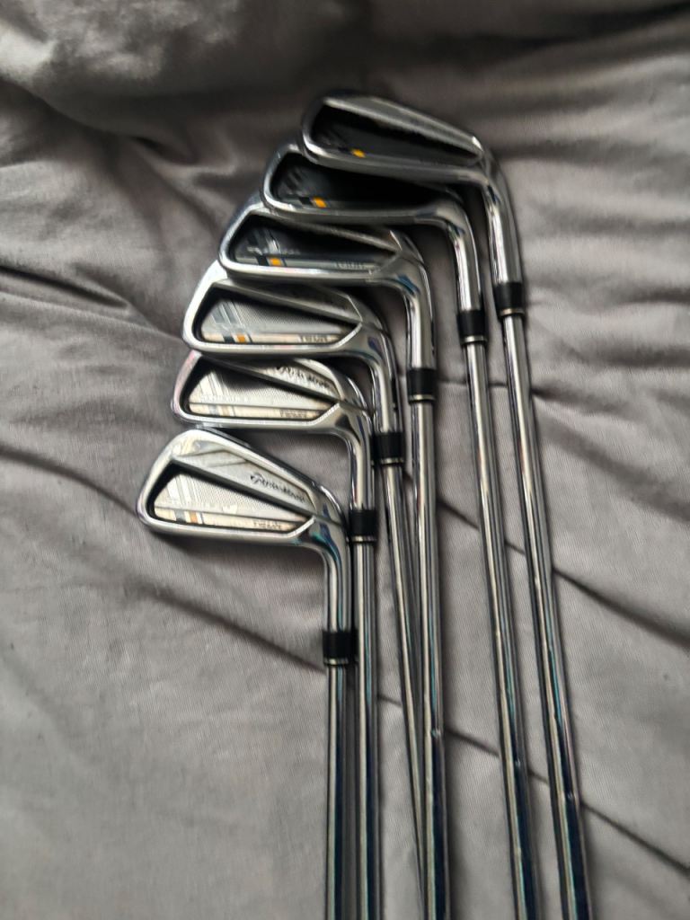 Taylormade Golf Irons Set – Good Condition