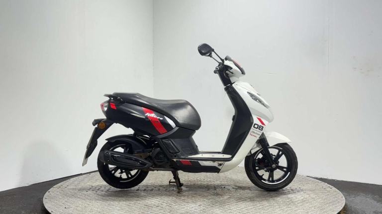 Peugeot Kisbee TCR 4T 2021 18K RUNNING PROJECT 50CC SCOOTER SPARES OR REPAIR