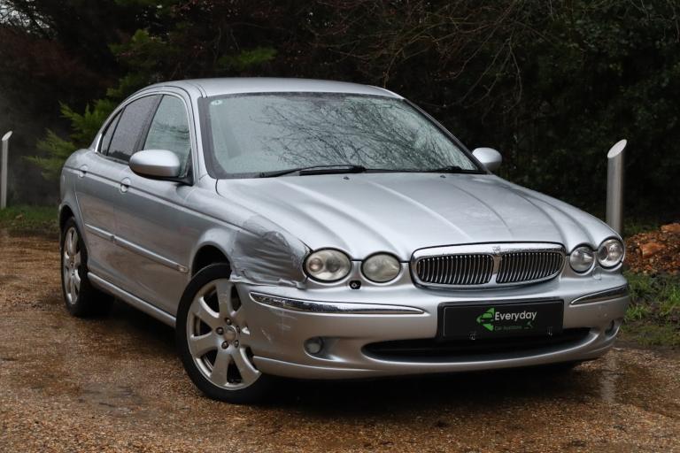 2006 Jaguar X-Type 2.5 V6 SE 4dr Automatic **ULEZ Compliant** SALOON Petrol Automatic