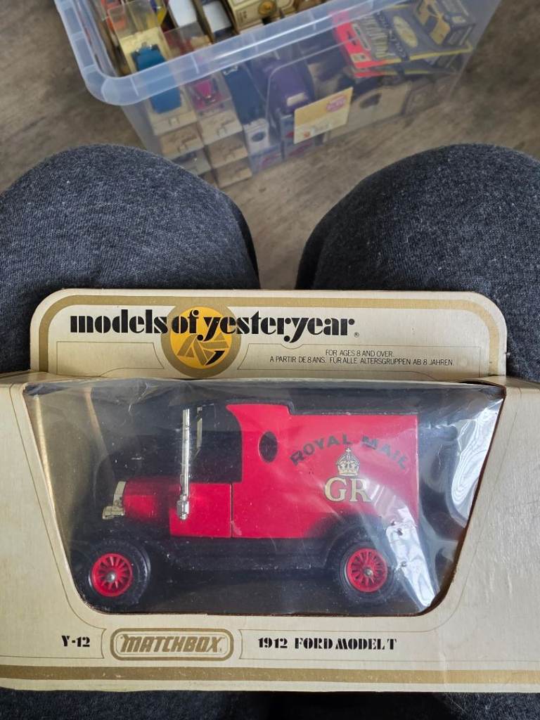 Matchbox Models of Yesteryear Y-12 1912 Ford Model T Royal Mail Van