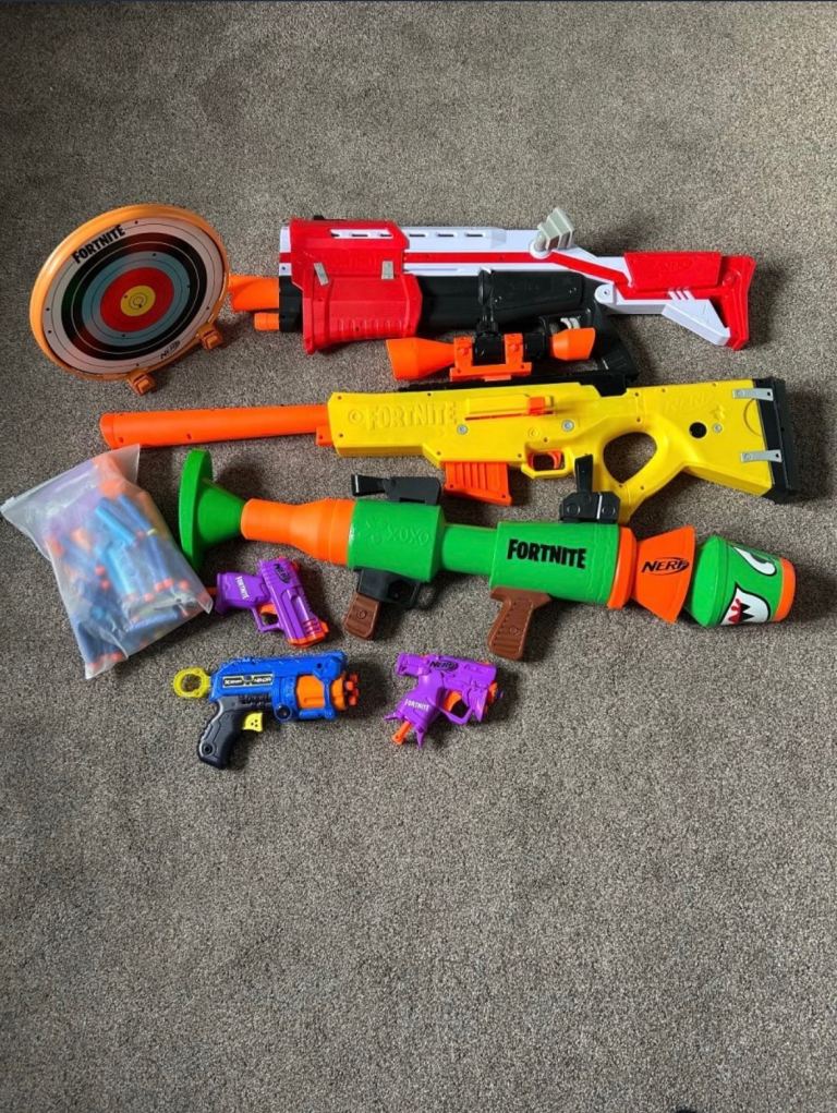 Nerf guns and bullets bundle
