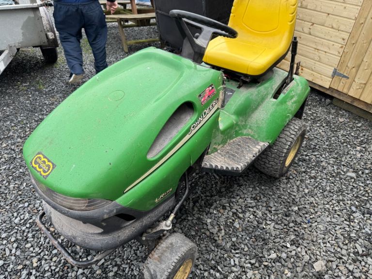 John Deere Mini Tractor 