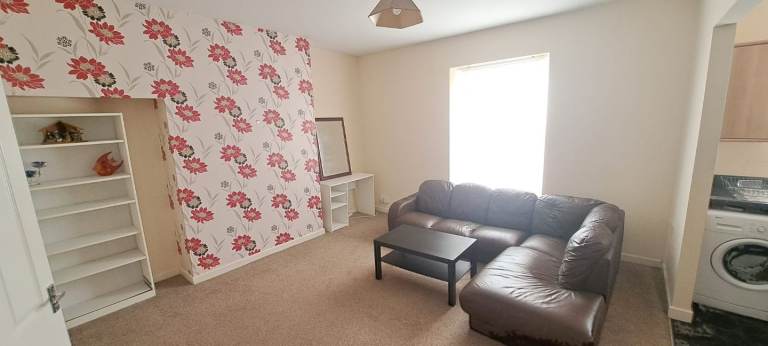 1 bed flat for rent