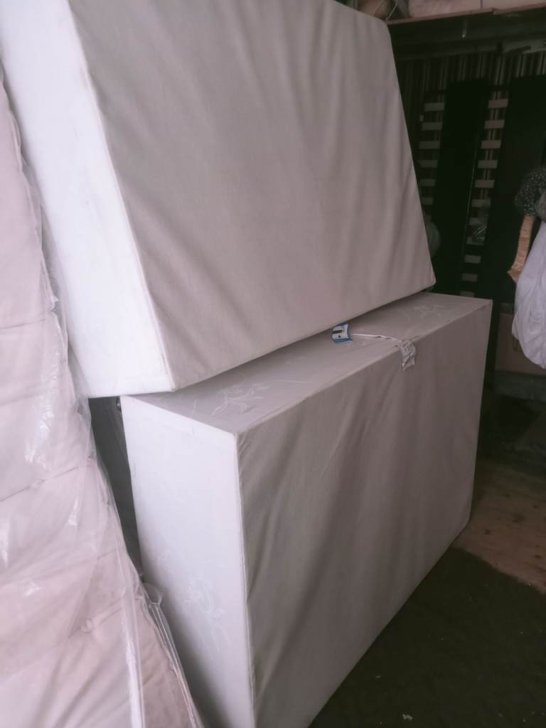 Double divan bed and headboard 