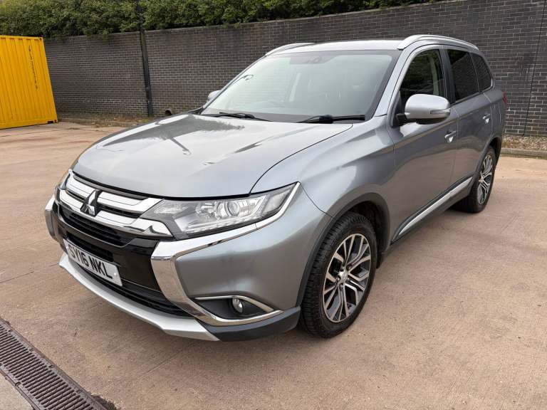 2016 Mitsubishi Outlander 2.2 DI-D GX3 SUV 5dr Diesel Manual 4WD Euro 6 (s/s) (147 ps) SUV Diesel...