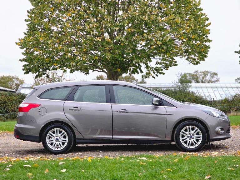 2013 Ford Focus 1.6 Titanium Powershift Euro 5 5dr ESTATE Petrol Automatic