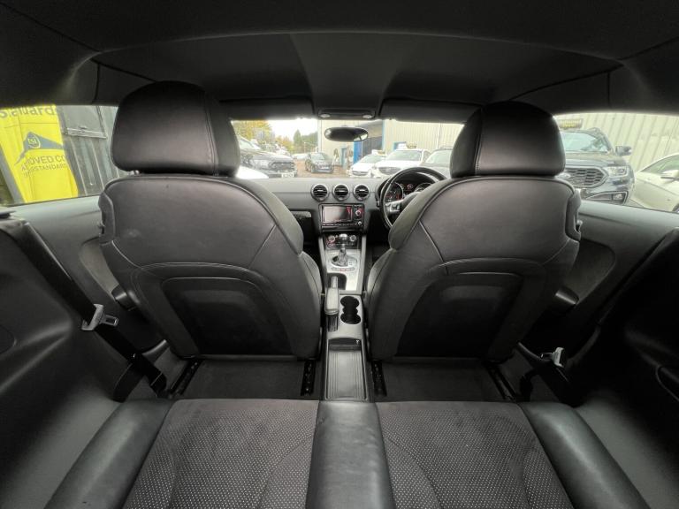 AUDI TT 2.0 TDI Black Edition 2013