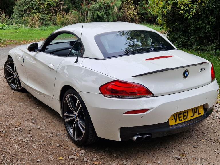 BMW, Z4, Convertible, 2011, Semi-Auto, 2996 (cc), 2 doors