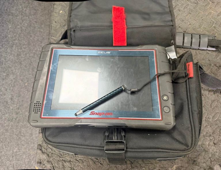 Snap on Zeus Diagnostics machine 