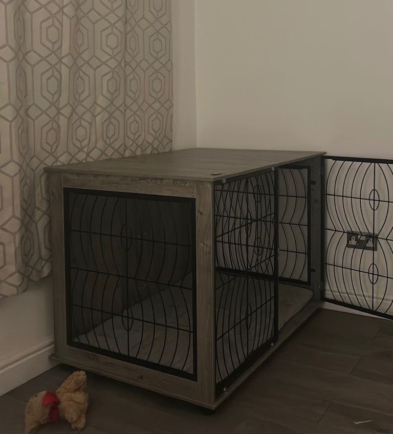 Large Pawhut dog crate