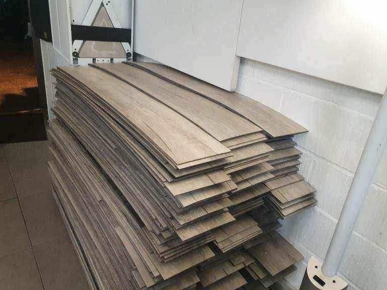 2000 High quality heavy duty vinyl flooring tiles neutral mushroom