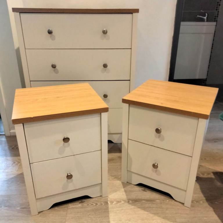 Chest of drawers and bedside tables