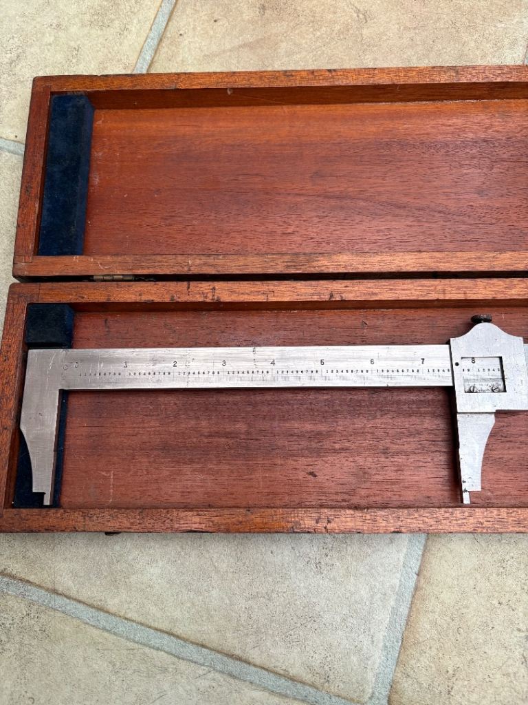 Brown and Sharpe caliper