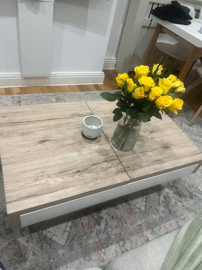 Modern Lift-Top Coffee Table with Storage – Wood and White