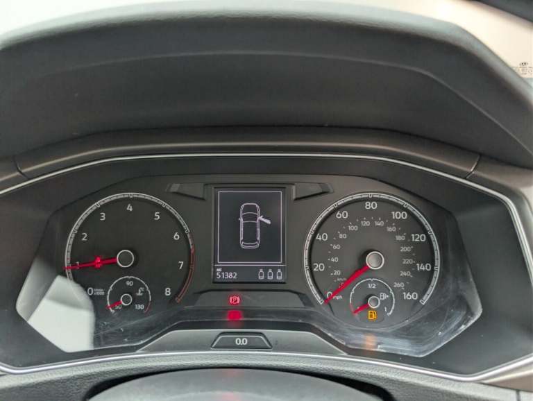 2018 Volkswagen T-Roc 1.5 TSI EVO Design SUV 5dr Petrol Manual Euro 6 (s/s) (150 ps) - APPLE CARP...