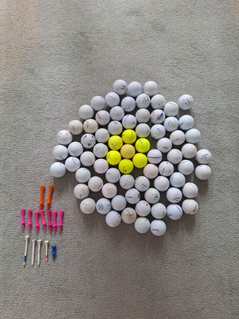 Job lot of 75 Golf Balls and Tee's