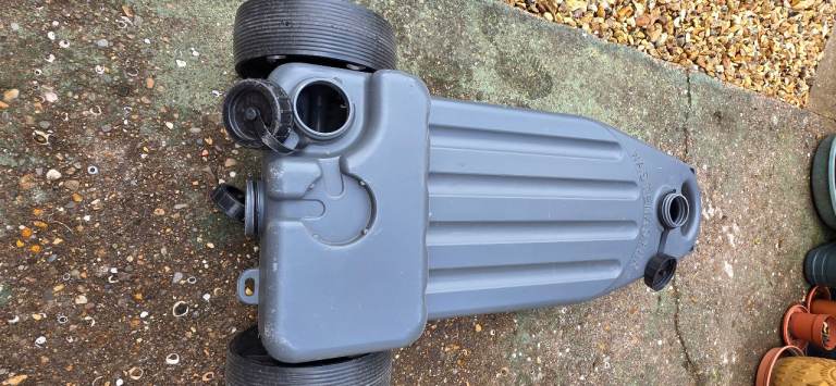 38ltr Waste water carrier and outlet pipes from van to carrier- various lengths