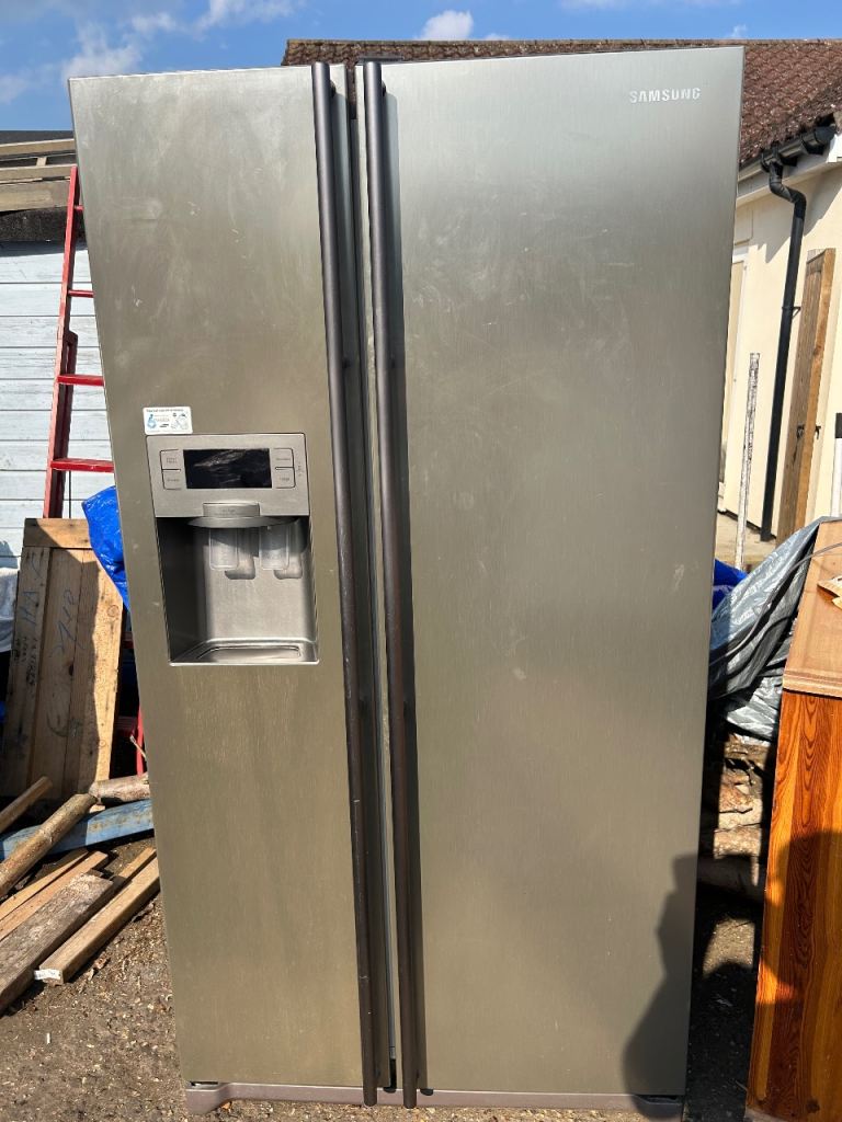 Large Samsung fridge freezer 