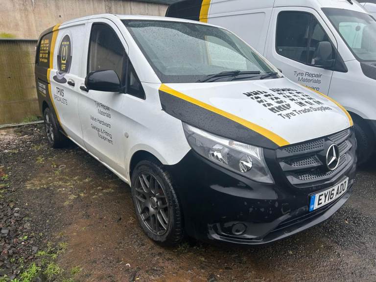 Mercedes-Benz, VITO, Panel Van, 2016, Manual, 2143 (cc)