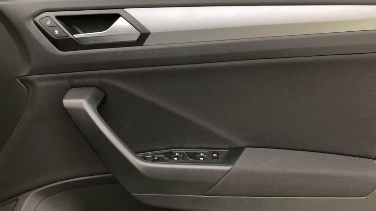 2022 Volkswagen T-Roc 1.0 TSI Life 5dr HATCHBACK PETROL Manual