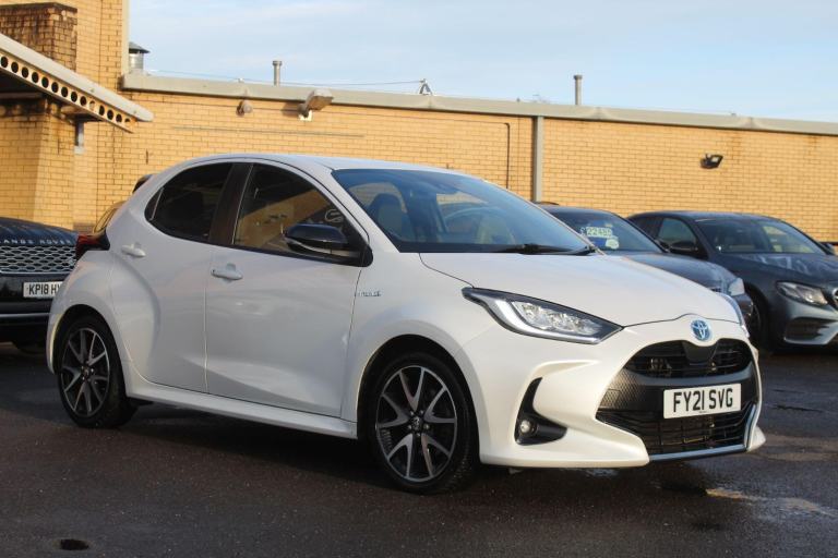 2021 Toyota Yaris 1.5 VVT-h Dynamic E-CVT Euro 6 (s/s) 5dr HATCHBACK Petrol/Electric Hybrid Autom...