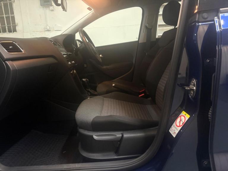 2010 Volkswagen Polo 1.4 SE DSG Euro 5 5dr HATCHBACK Petrol Automatic