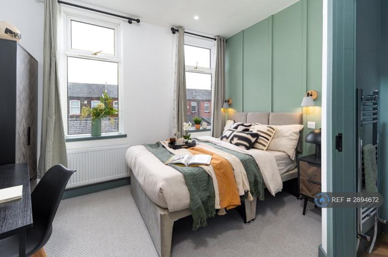 1 bedroom in Heywood St, Bury, BL9 (#2894672)