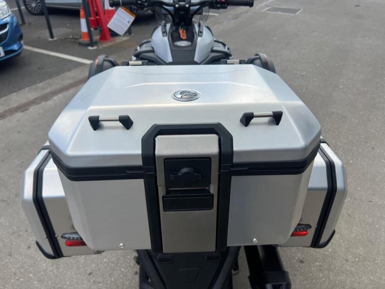 2025 Can-Am Spyder Canyon XT 1330cc 6 speed semi automatic trike EX Demo