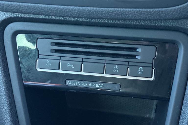 2018 Volkswagen Sharan 2.0 TDI SCR 150 SE Nav 5dr DSG MPV DIESEL Automatic