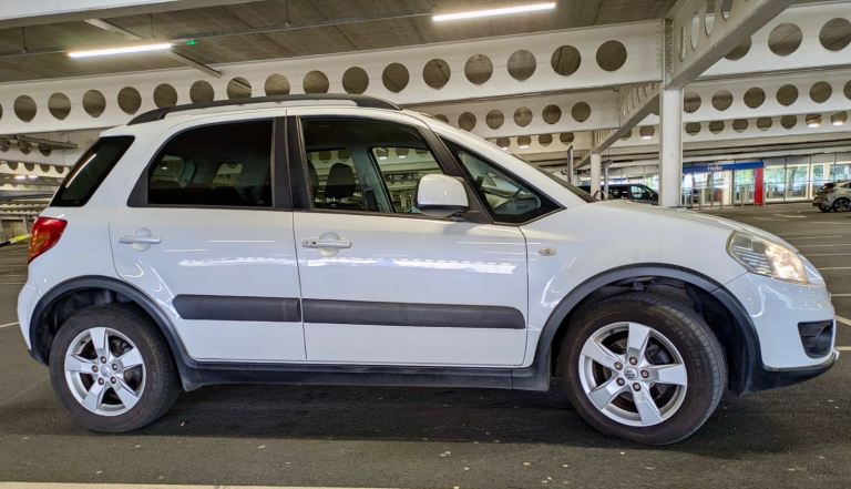 Suzuki, SX4, Hatchback, 2012, Manual, 1586 (cc), 5 doors